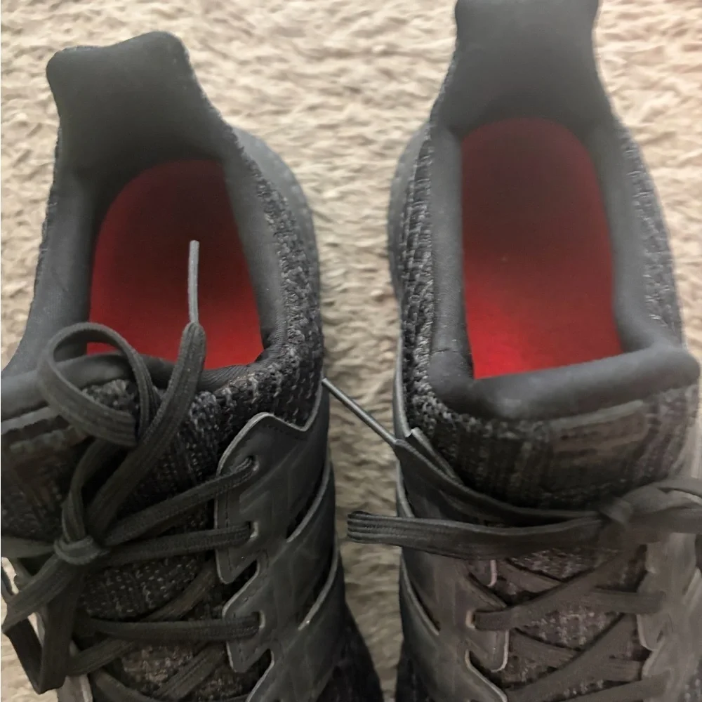 Adidas UltraBoost 4.0 DNA Core Black Running Shoes Mens Size 11.5 Triple Black